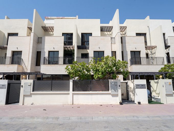 Вилла на продажу в JVC Marwa Homes: Роскошная семейная жизнь